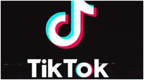 US will ban WeChat and TikTok downloads on Sunday